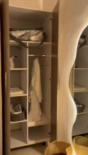 Home2Suite by Veronica Buziga, Munyonyo- Luxury with Netflix, Wi-Fi, & Free Parking - Kampala - 4