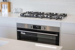 Modern Family Retreat - Mildura - 4