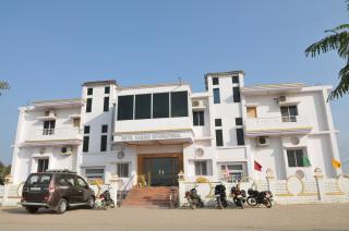 Hotel Kanako International - Bodh Gaya - 0