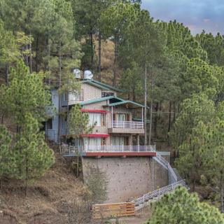 THE BLISSFUL BREEZE VILLA KASAULI I 3 BHK ENTIRE VILLA I PARTY & MUSIC I SKY BONFiRE I BY EXOTIC STAYS - Kasauli - 0