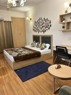 noida stylish suites - Noida - 5