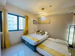 1426 Family Staycation for 8 Pax - Città di Cebu - 8
