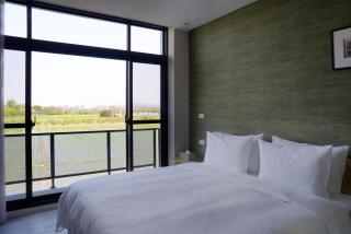 Richen Shanshan - - 1