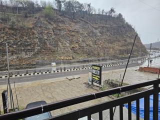 Chandresh HomeStay - 9