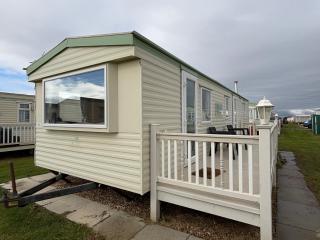 V13 - Golden Anchor, pet friendly, WiFi and close to the beach - Meadow Lakes Caravan & Lodge Hire - Chapel Saint Leonards - 2
