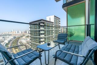 Luxury 3BR APT with Pool and Gym - Dubai - 6