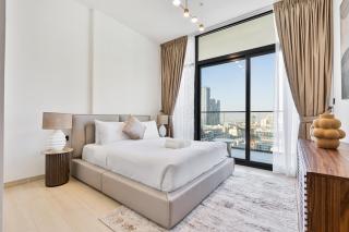 Luxury 3BR APT with Pool and Gym - Dubai - 9