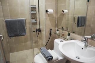 Studio Condo with FREE Amenities Access at Poblacion Makati - Manila - 7