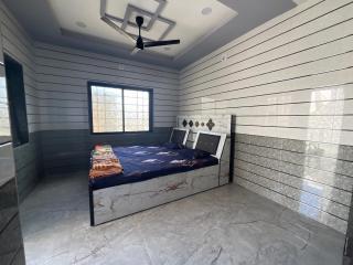 Radhe Krishna Homestay - Dwarka - 3