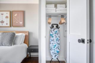 Williamsburg 1br w wd gym nr Domino Park NYC-1045 - Brooklyn - 1