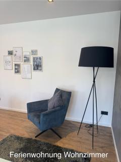 "Auslese 54" -Direkt am Moselufer- Gästezimmer & Ferienwohnung - 1