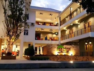 Brick House Hostel - Chiang Mai - 0