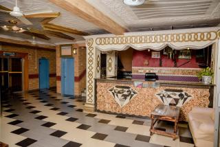 Crystal Palace Hotel - 5