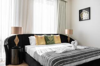 Luxury 2Br Apt Stunning Views in Amna Tower by Simply Comfort - 5