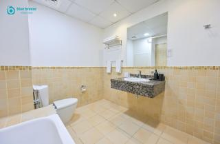 Blue Breeze - Elegant 3BR Apt with Panoramic Marina Views in JBR - 3
