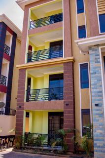 Bnb in ntinda with WiFi , workstation and fan - Kampala - 1