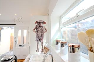 Spacious 1-BR Flat in Watford Warner Bros Studio - Watford - 6