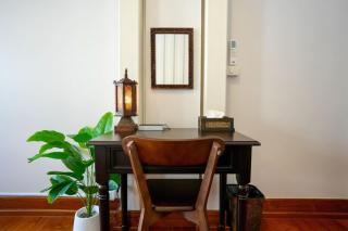 Nivas Wanit 2BR 1SFB Yaowarat MRT EntireHome 80SQM - Bangkok - 9
