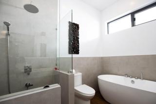 Superb 3-bedrooms pool villa in Rawai, Naiharn villa Moana - 5