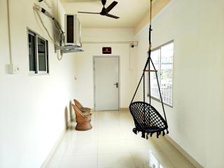 Kanchan Homestay - Nowgong - 2