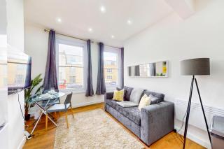 2BR Flat 5 Min Walk to New Cross Station - Londra - 0