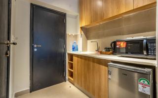 The blue Hughes studio - Nairobi - 5