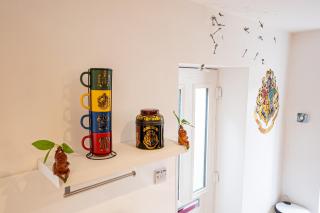 Spacious 2-BR Flat in Watford Warner Bros Studio - Watford - 5
