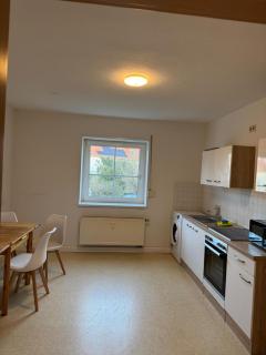 Wunderschöne Ferienwohnung in Friedrich Ebert Straße 35 Böhlen - Böhlen - 0