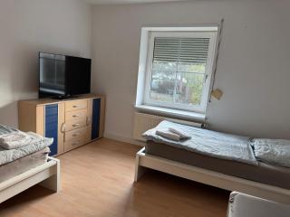 Wunderschöne Ferien- und Monteurswohnung südlich von Leipzig in Böhlen Nähe A72 - 6