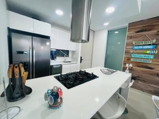 Room in Apartment - Luxury Apartment, Samaria Beach Club P23 - - 3