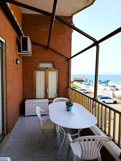 Casa Maurella - Sea View Apartment Ladispoli - Ladispoli - 0