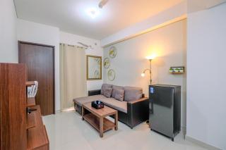 Best View 2BR at Transpark Cibubur Apartment with Sofa Bed By Travelio - Depok - 4