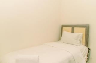 Modern Look 2BR Green Pramuka City Apartment near Mall By Travelio - 6