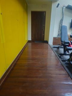 HOME with PRIVATE GYM - Madras - 2