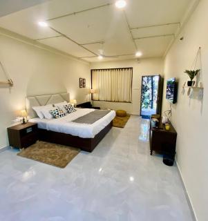Cozy Bohemian Spread In Panchgani - 4