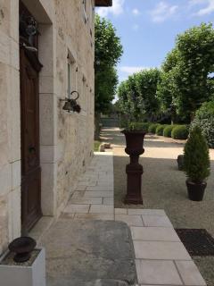 Luxury 5-star mansion, hotel services included, swimming pool, tennis, bowling - Les Nappes - 8