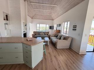 120 on Lyme - St Francis Bay - 9