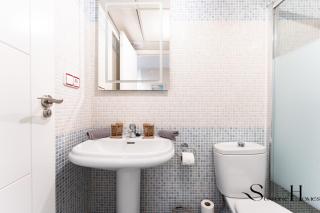 Cozy 2 Bedroom Duplex, Parking, Terrace, Office, Pool! - 5