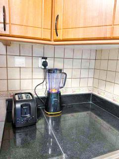 Luxury 2-bedroom in Dubai Marina with Sea View - 3