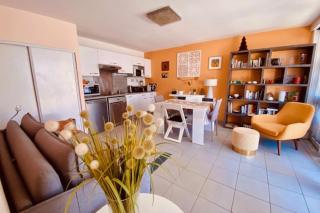 Quiet house with terrace and south-facing garden - 8