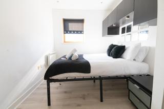 Argyle Apartment - 5