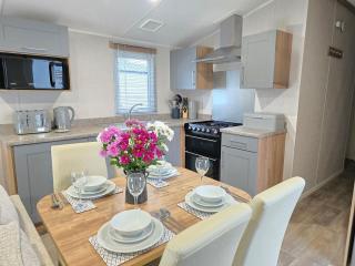 Cornwall Caravan Retreat 3 Crantock - 9