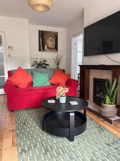 Blackley Rustic Gem A Manchester Suburb Hideaway - 0