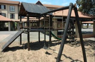 Luxury 3 Bedroom in Bondi Beach Resort - 8