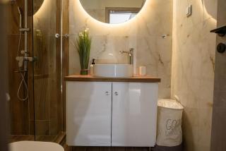 Modern Flat in Exarchia - 4