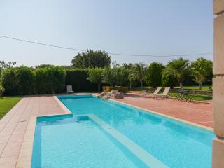 Cisterna Apartment - Shared Pool - Stérnai - 7