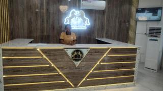 Emmablow Hotel Suites & Night Club - Ibeju - 2