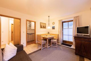 Ferienwohnung Waldblick - freundlich eingerichtete Ferienwohnung - 9