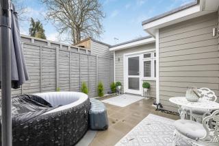 New! Modern 1-BR House with Patio & HotTub , Chiswick - Londra - 7