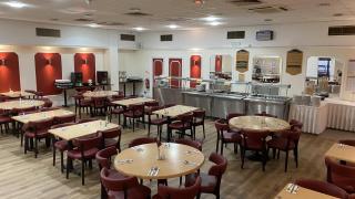 Russ Hill Hotel - Charlwood - 8